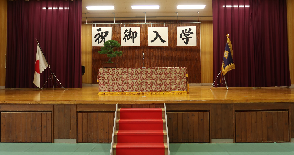 入学式のステージ